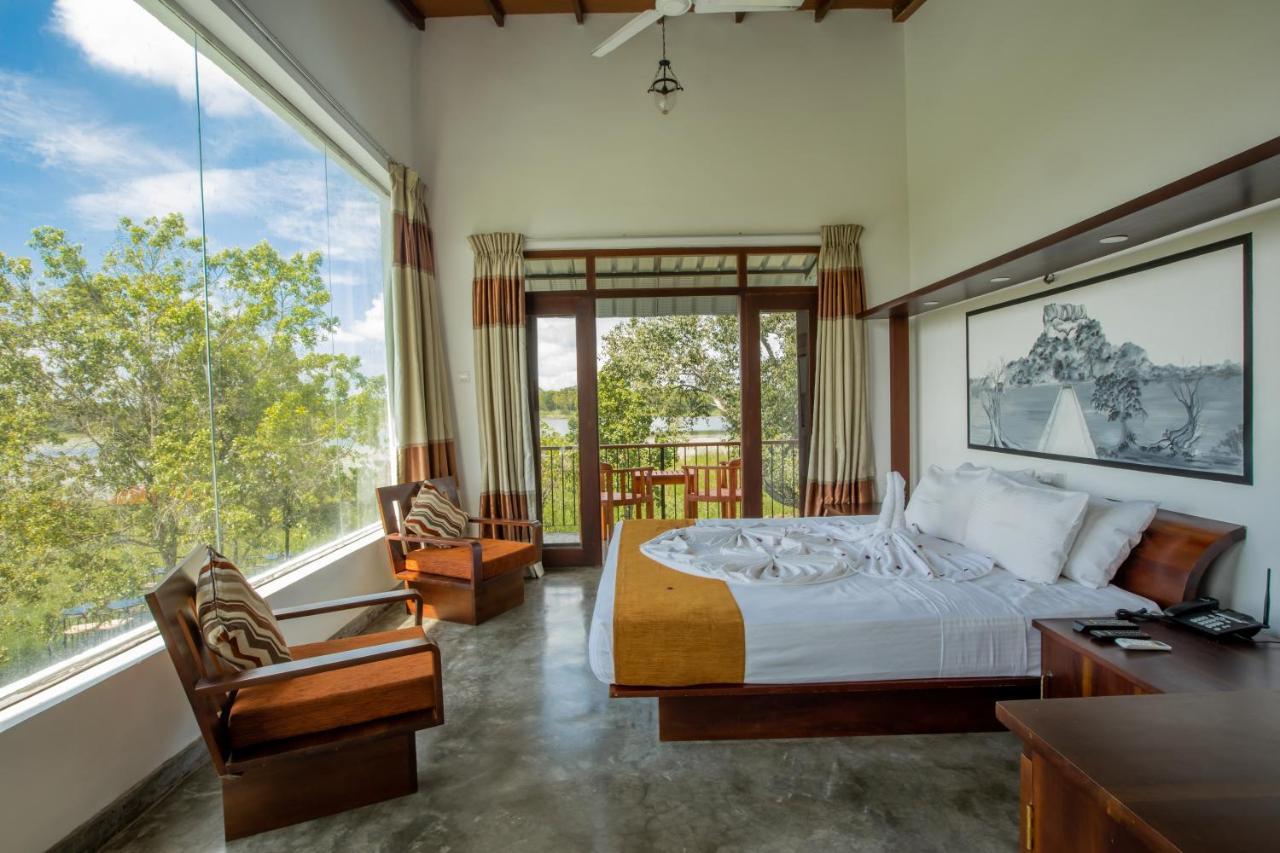 Sigiriya Wewa Addara Hotel - Hotel By The Lake Bagian luar foto