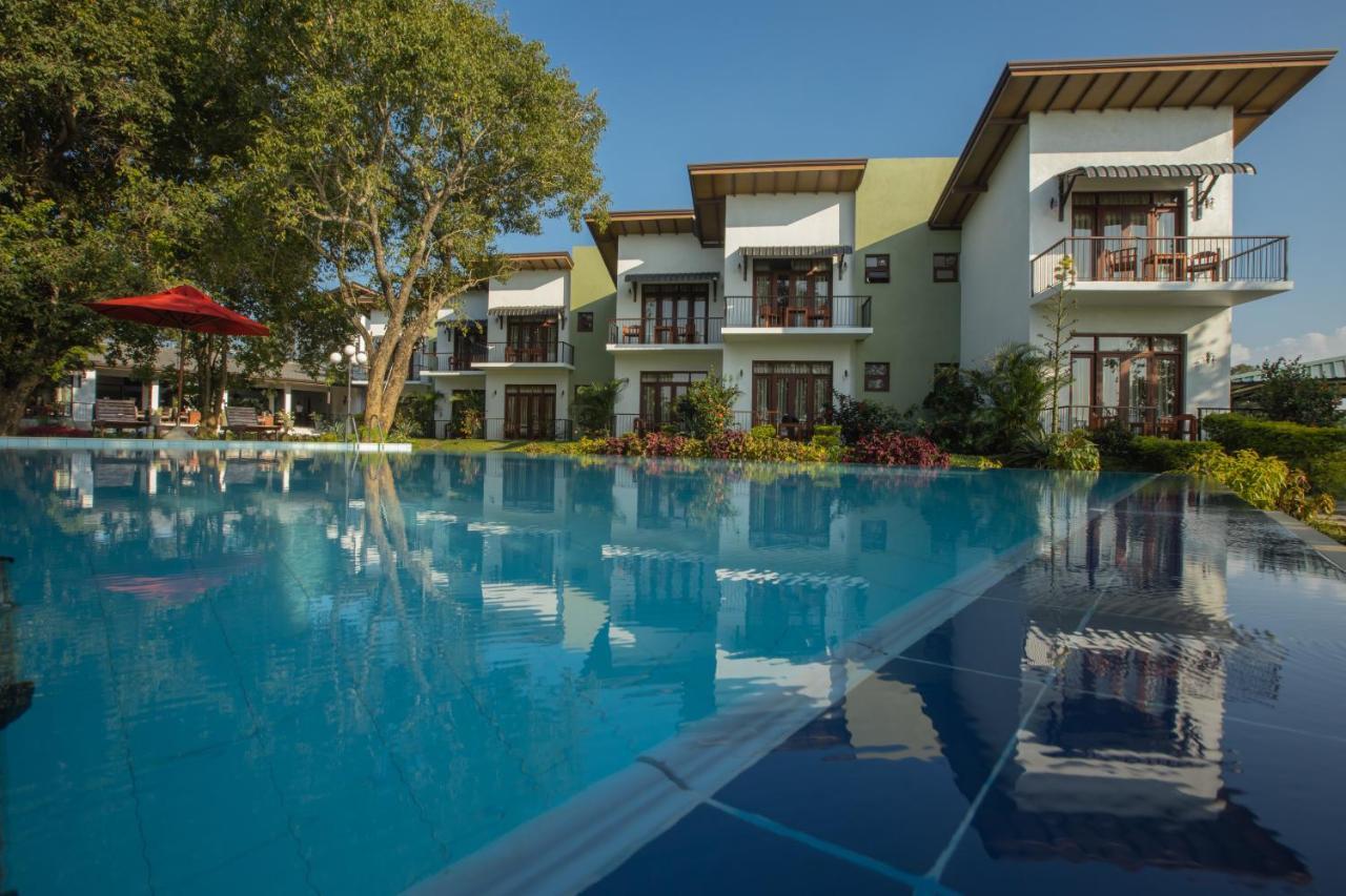 Sigiriya Wewa Addara Hotel - Hotel By The Lake Bagian luar foto