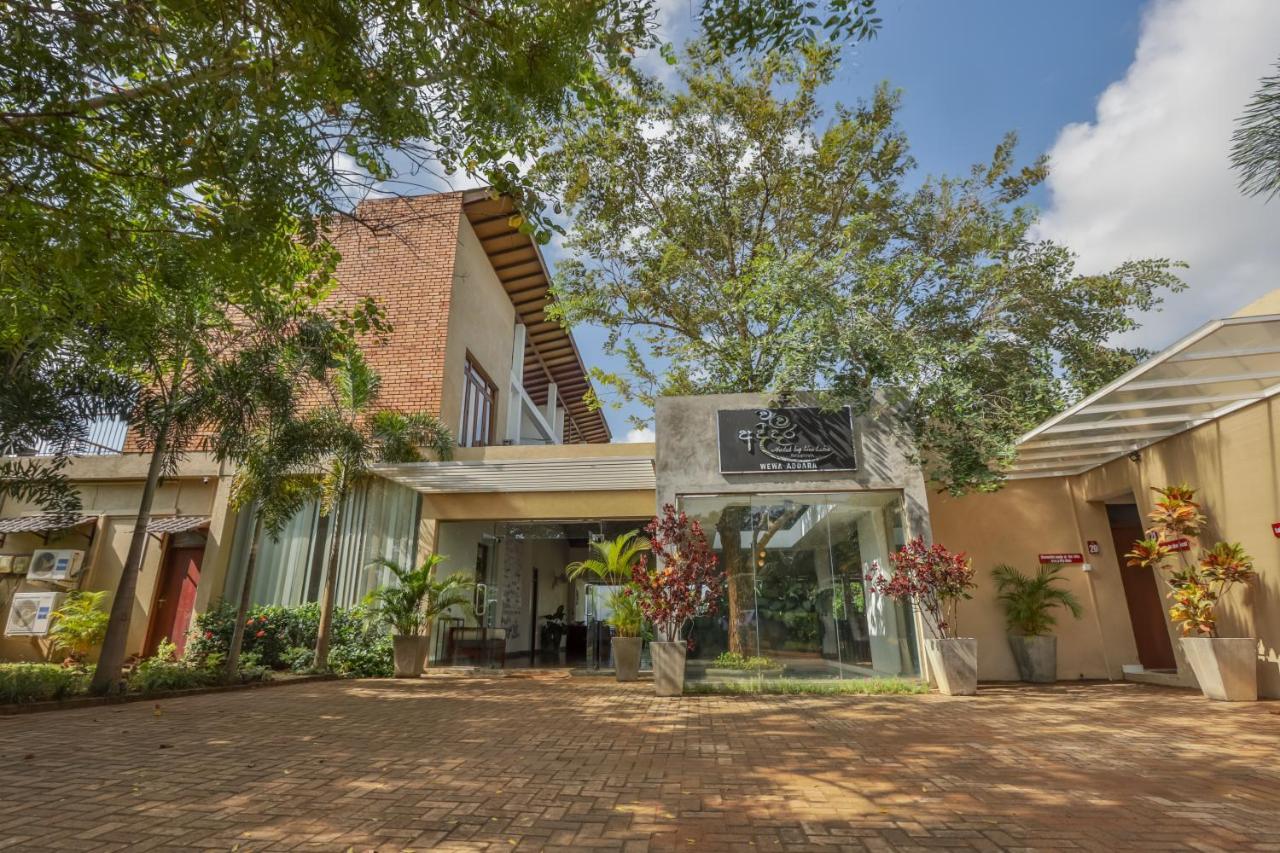 Sigiriya Wewa Addara Hotel - Hotel By The Lake Bagian luar foto
