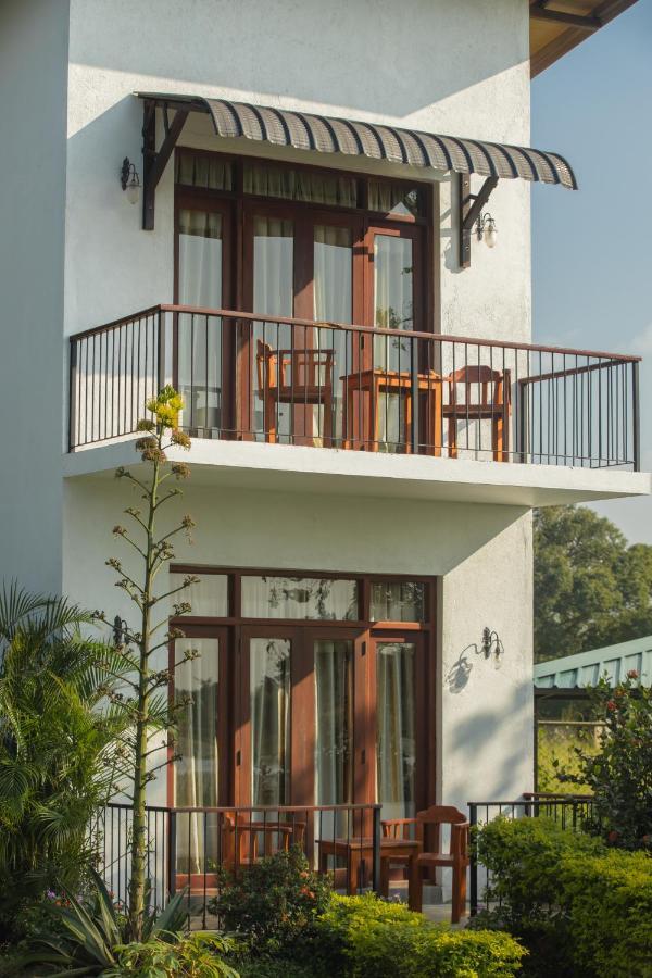 Sigiriya Wewa Addara Hotel - Hotel By The Lake Bagian luar foto