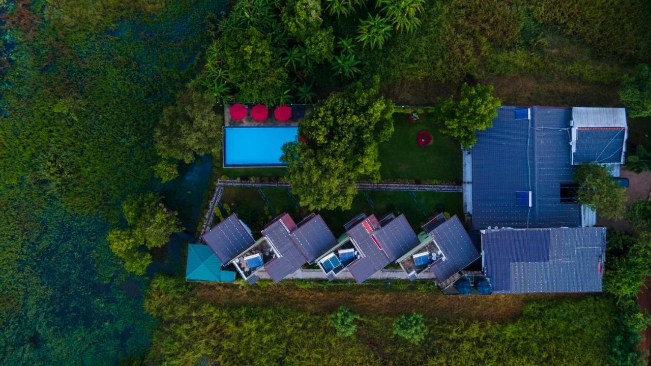 Sigiriya Wewa Addara Hotel - Hotel By The Lake Bagian luar foto